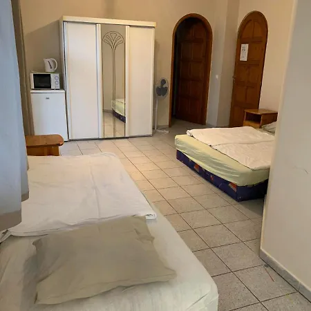 White House Apartman 公寓